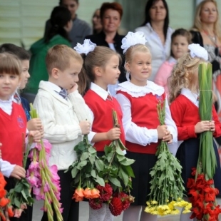 Prima zi de scoala - flori pentru doamna invatatoare