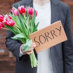 Cum sa-i ceri iertare cu un buchet de flori?