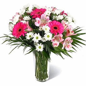 Buchet de gerbera roz si crizanteme