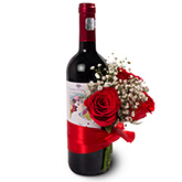 Cadou romantic vin si trandafiri rosii