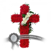 Cruce funerara din garoafe rosii