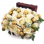 Cufăr GOLD cu trandafiri albi si Ferreo Rocher